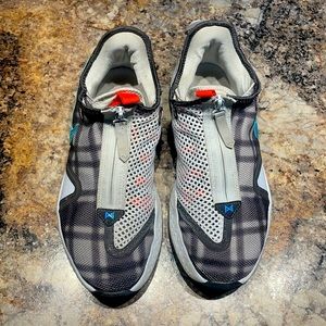 Paul George 4 basketball shoees